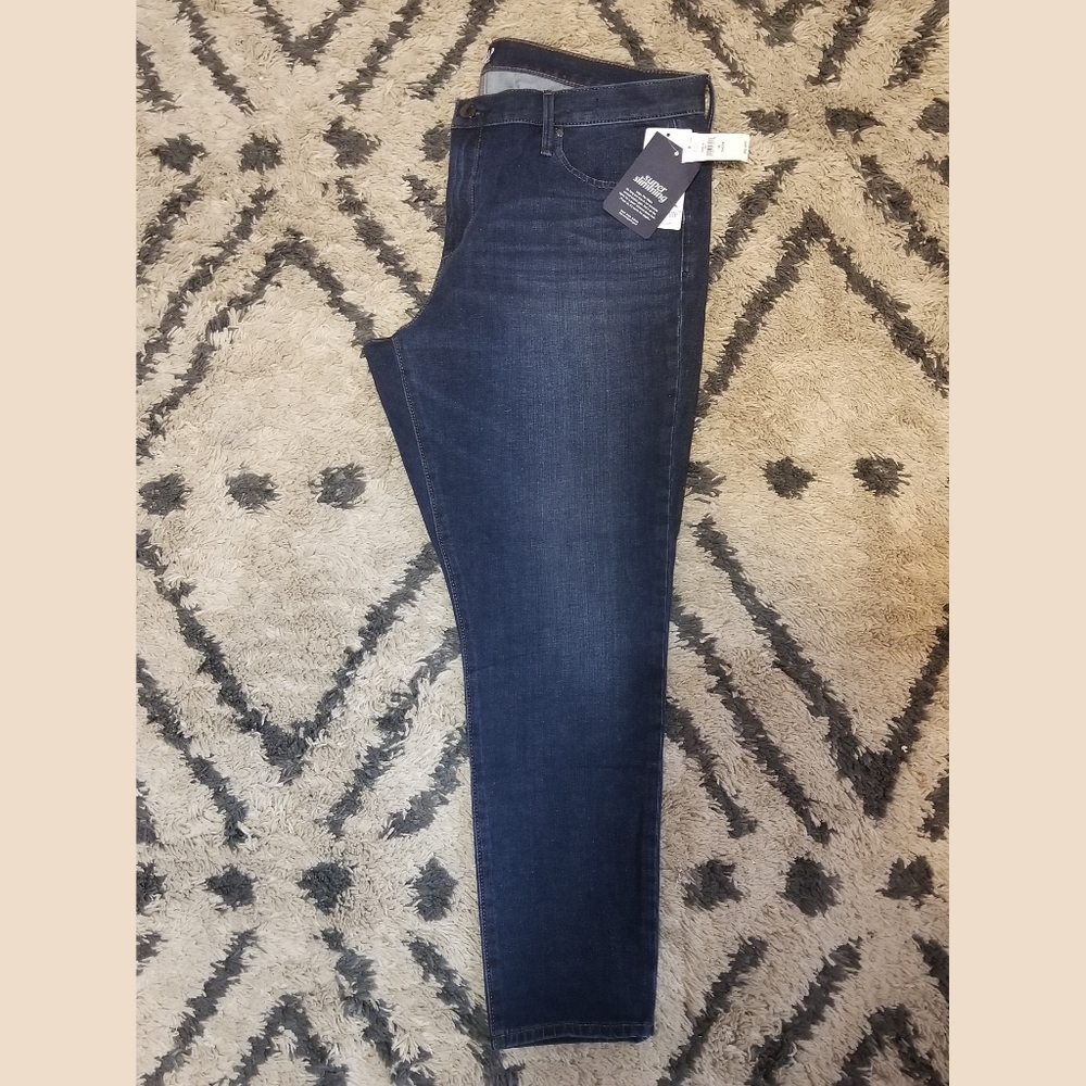 NWT True Skinny Slimming Gap Jeans